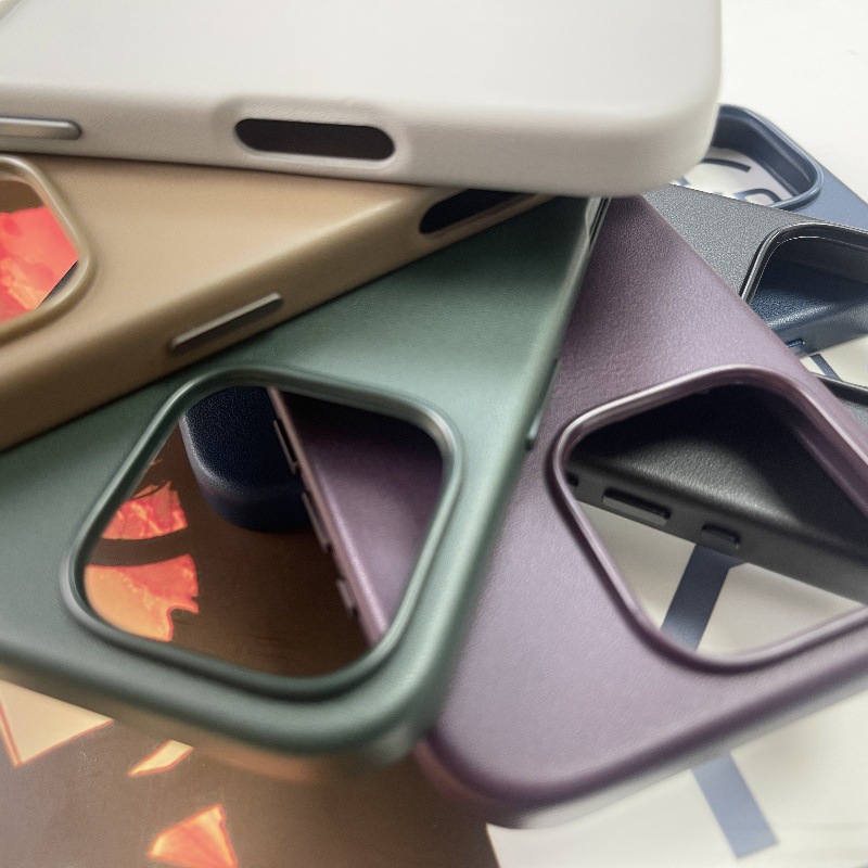 2025 Magnetic Suction Animation for iPhone 16 15 14 Pro Max Compatible with MagSafe PU Leather Cell Phone Case With retail package MAX168