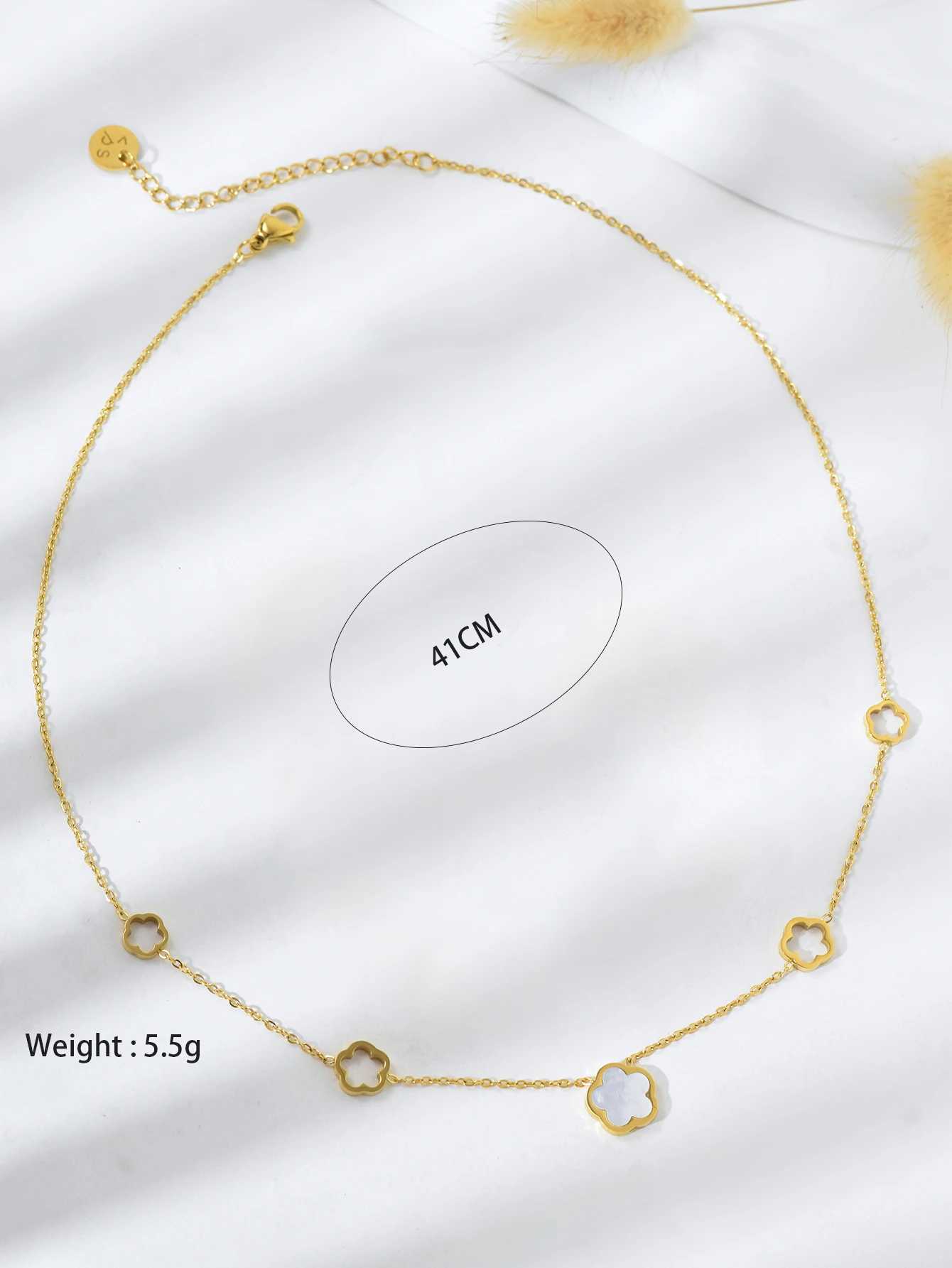 Earrings Necklace Simple fashion niche premium sense of non-tarnish stainless steel hollow five leaves grass flowers womens set H250217