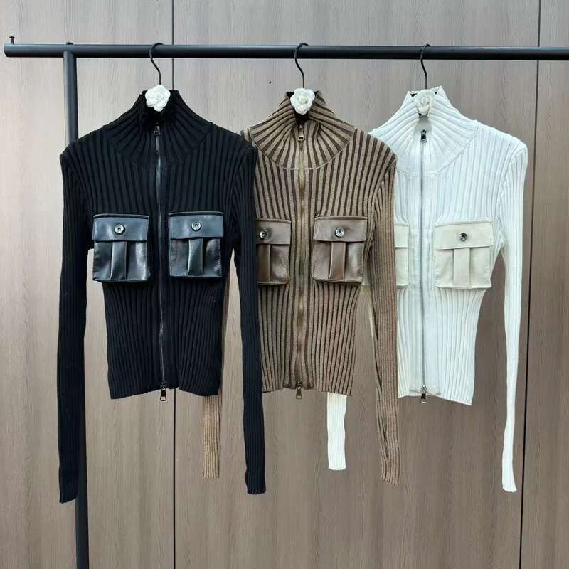 DEAT Women's 3D Pockets Splicing Zipper Design Knit Cardigan 2024 Winter Stand Collar Long Sleeves Tops Female Trendy