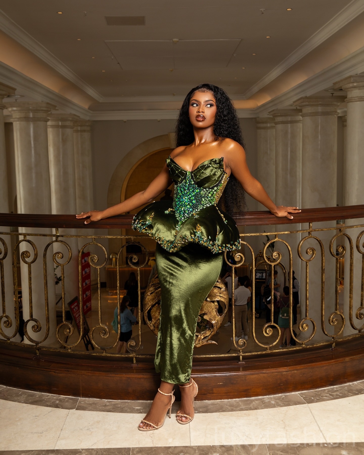 Aso Ebi 2025 Olive Green Mermaid Prom Dresses Beaded Crystals Veet Ankle Length Evening Formal Party Second Reception Birthday Gowns Dress For Special