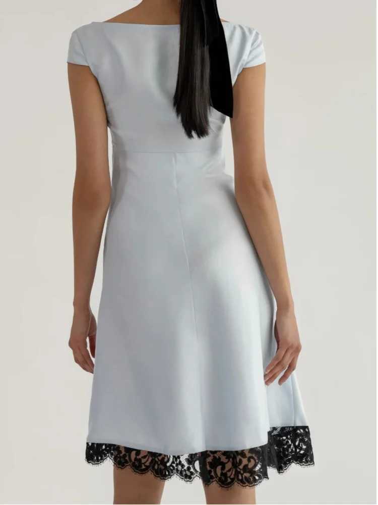 Basic Casual Dresses Fantoye Satin Patchwork Lace Women Dress Blue Short Slve Square collar Dress Female Spring Slim Casual Elegant Strtwear 2023 H252