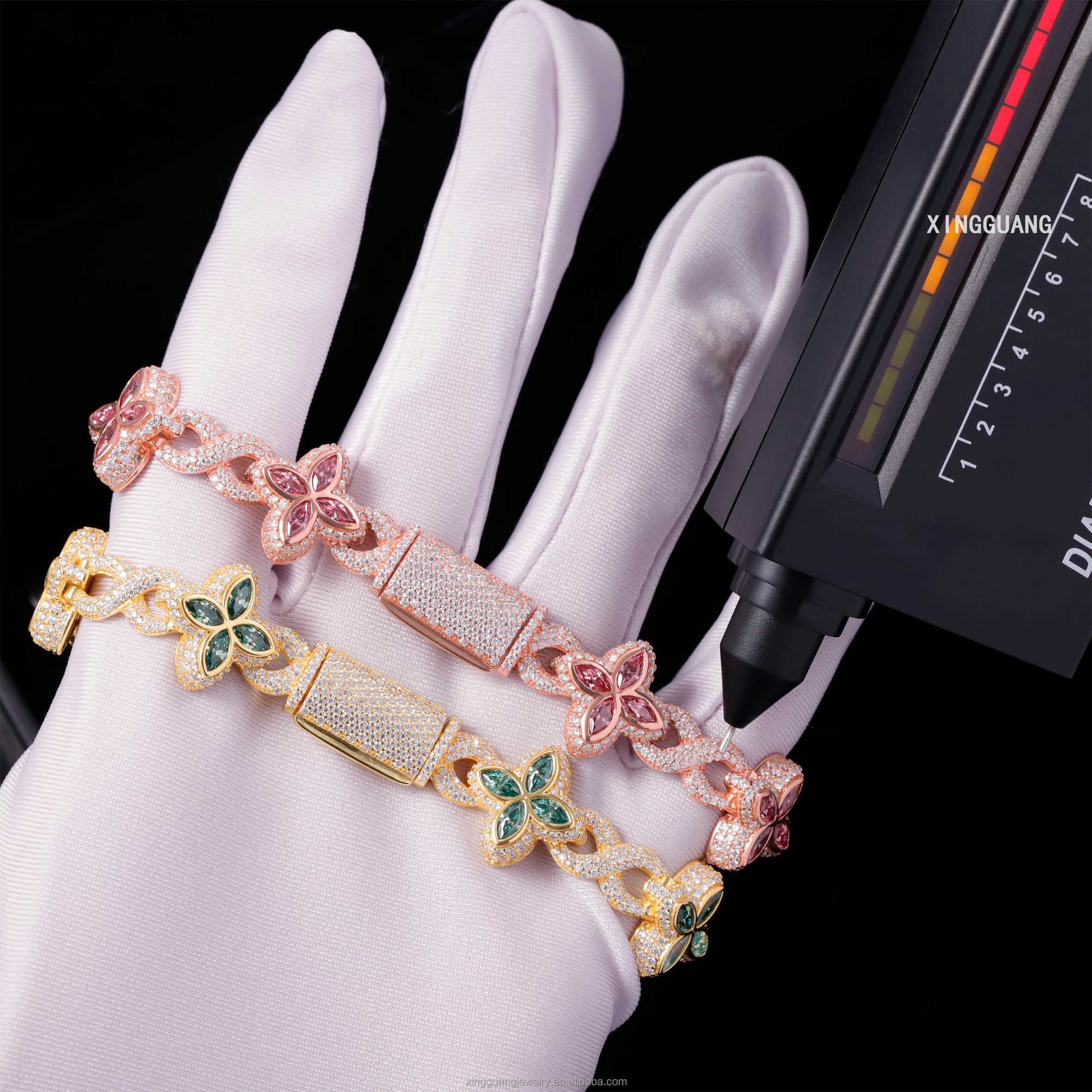 Xingguang jewelry 2025 new arrivals fashion jewelry 925 sterling silver vvs moissanite diamond four leaf clover bracelet
