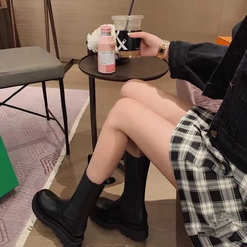 Brand Womens Shoes Boots Round Toe Boots-Women Flat Heel Fi Rock Ladies 2025 Ankle Elegant Autumn Lolita Med Rome CottXJ250217