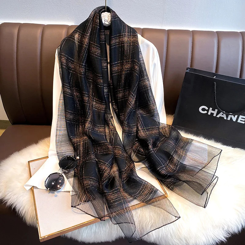 Spring Korean Style Breathable Lightweight Scarf Womens Fashion Temperament Long Shawl Keep Warm Temperament Silk Scarf 250213