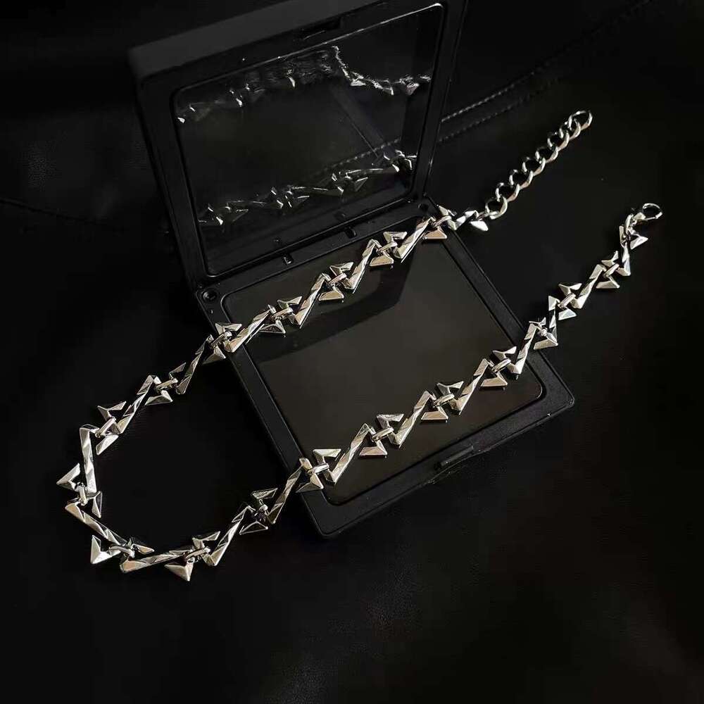 Necklace Street Men's Design Sense Small Z Letter Hip Hop Accessories Personalized Trendy, Simple and Fashionable High end Pendant