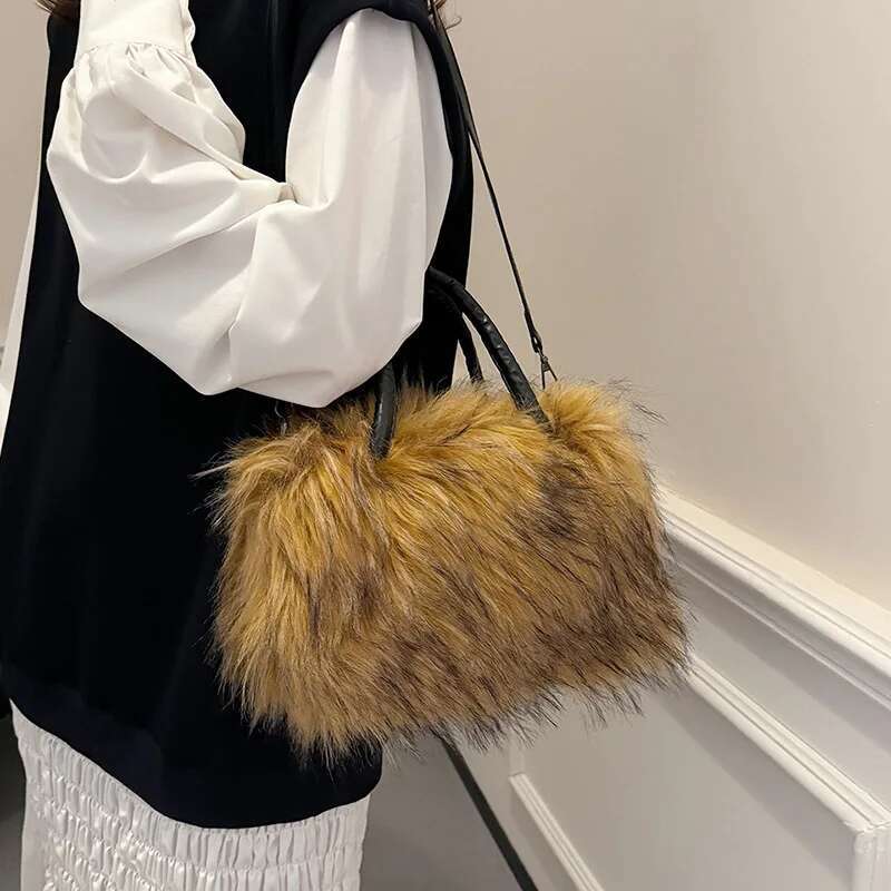 Women's autumn/winter fur 2024 new fashionable handbag large capacity crossbody shoulder tote bag
