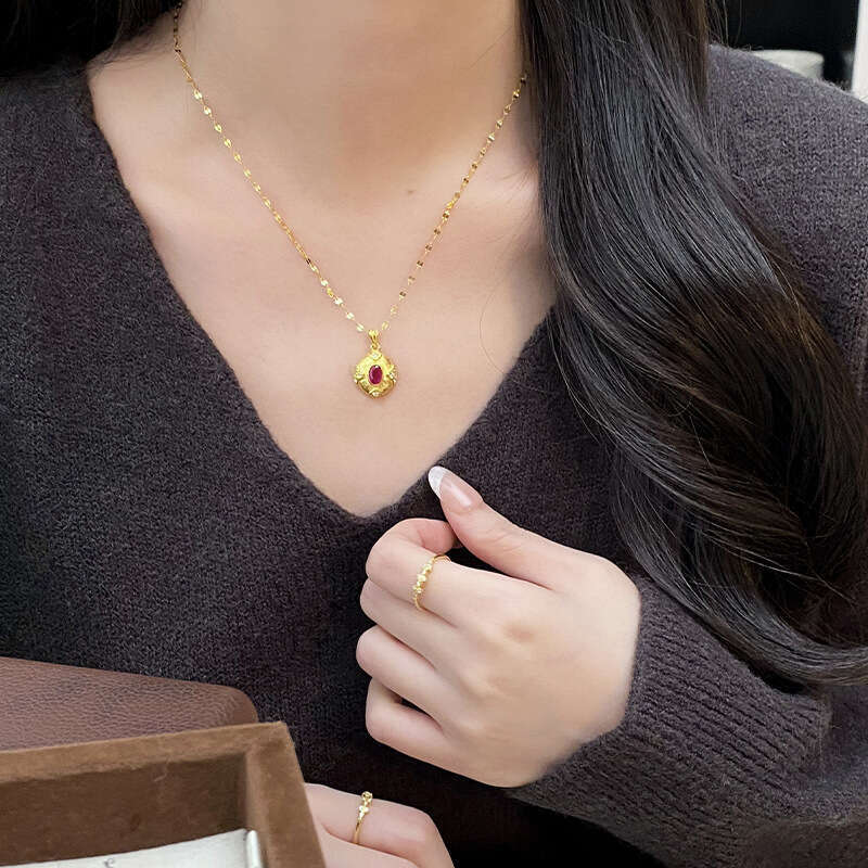 Tiqi antique style brushed pigeon egg women's S pure sier exquisite emerald necklace