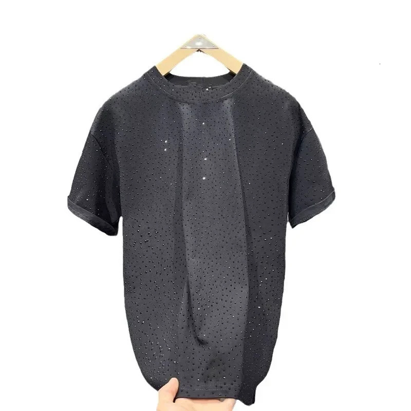 Trendy Fashionable Mens Short Sleeve T-Shirt Niche Diamond Embellished High End Round Neck Half Sleeve Summer Couple T-Shirt 250217