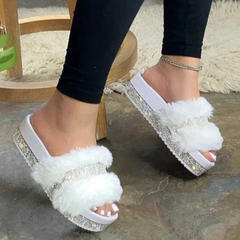 2024 Summer Womens Leisure Slide Luxury Diamond Suede Platform Apartment Indoor and Outdoor Comfortable Womens Slide Chanel Flawless Cream Y250217