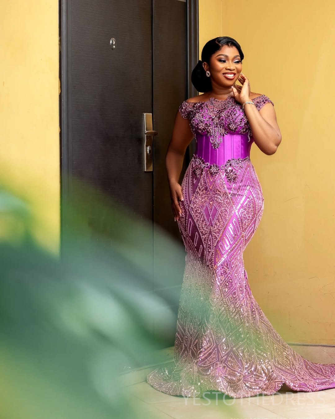2025 Plus Size Purple Prom Dresses Mermaid Evening Dresses Sheer Neck Short Sleeves Beaded Lace Rhinestones Birthday Dress Second Reception Gowns AM21