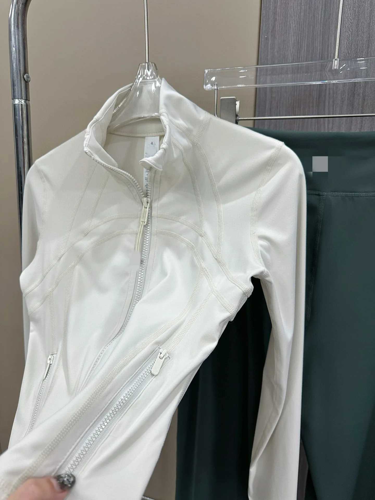 Active Shirts Tees Women Sport Jacket fashion tight-fitting sportswear coat training running gym Long Slve solid color cardigan H25218 4ZKZ