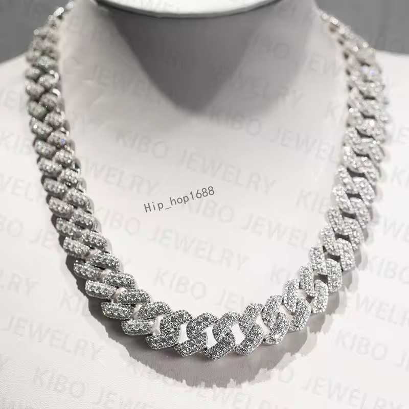 Fine Jewelry Customized 18mm 22 Inches 925 Sterling Silver Iced Out VVS Moissanite Cuban Link Chain Necklace For Men
