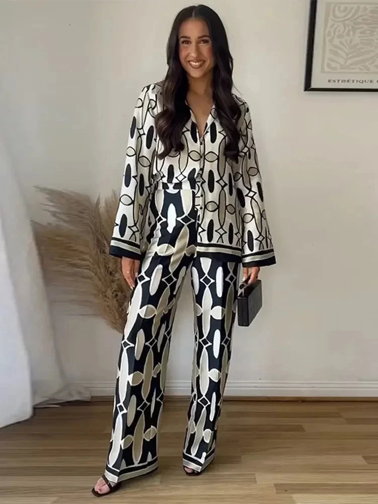 ZBZA Womens Geometric Print Shirt Pants Suit V-neck Long Sleeves Top High Waist Hidden Zip Straight Leg Pants Female Chic Set 250217
