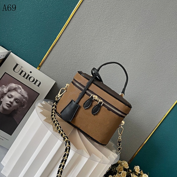 10A Designers Women pillow Shoulder Bags Messenger Travel bag Classic Style Fashion Flowers Lady Totes Luxury handbags 19cm