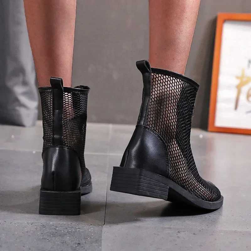 2023 Womens Ankle Boots Summer New Fi Thick-Soled High-Top Ladies Sandals Mesh Breathable Comfortable Short BootsXJ250217
