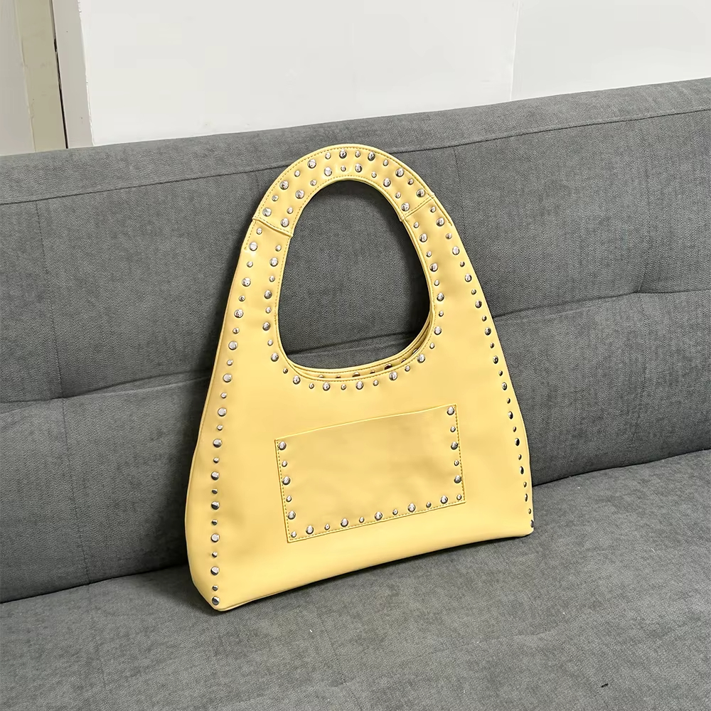 Free Shipping Retro Designer Women's Shoulder Bag Motorcycle Wind Oil Wax Leather Armpit Handbag For Women Designer Bag Luxury Bag Tote Bag