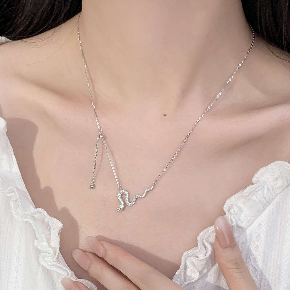 Tiqi S pure sier small female niche design, snake shaped tassel necklace, light high-end jewelry
