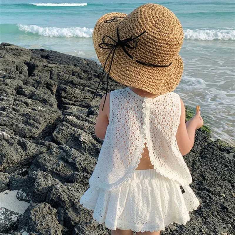 2PCS Kids Sets Summer Girl Clothes Children Hollow Lace Sleeveless Tops Shorts Set Fashion Baby Girl Cardigan Fake Two Suit W250218