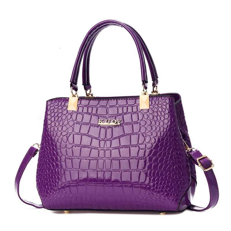 Fashionable Womens Crocodile Pattern Shoulder Bag - Stylish & Durable PU Leather Handbag With Removable Cross-Body Strap For Eve
