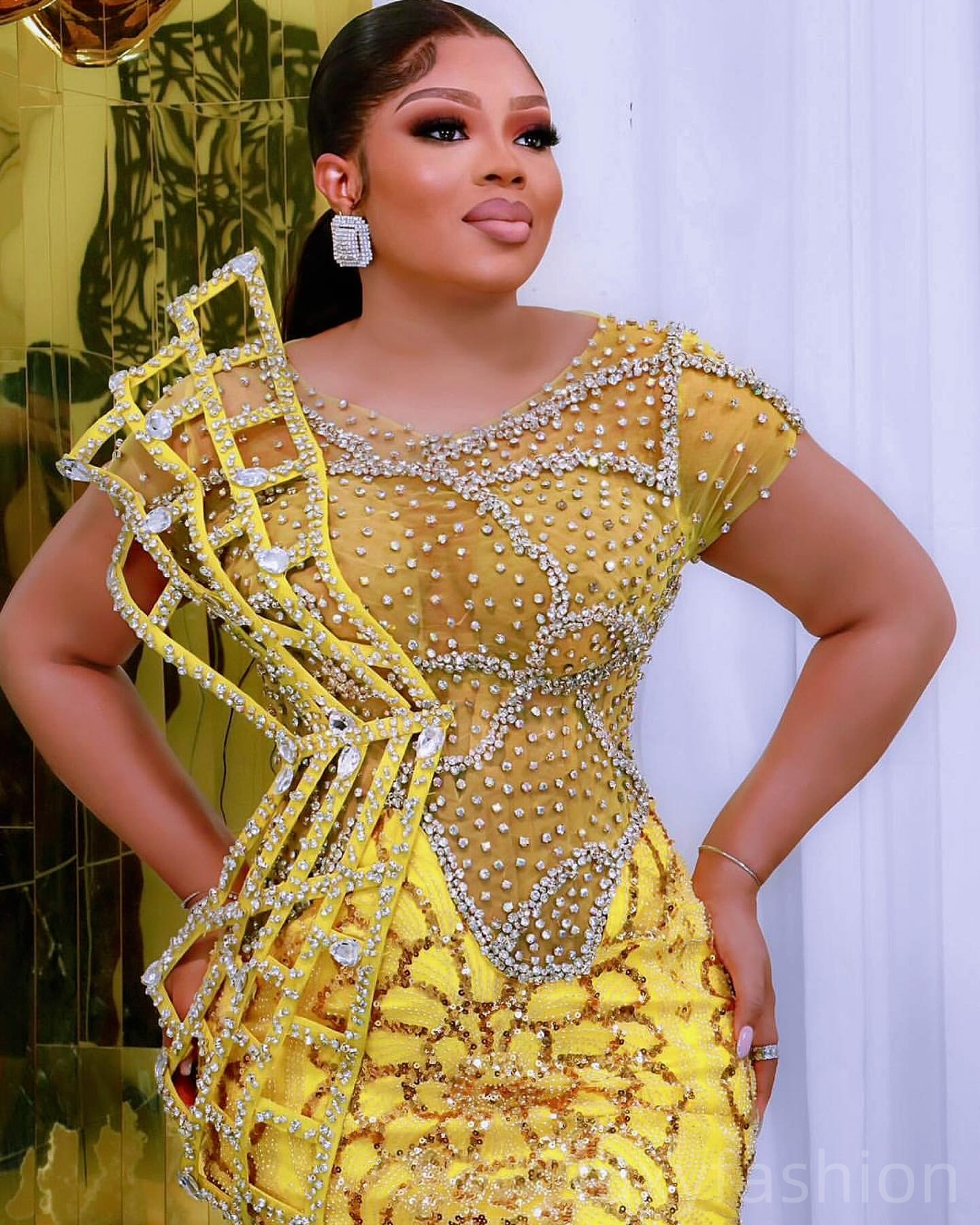 Aso Ebi 2025 Yellow Mermaid Prom Dresses Crystals Beaded Short Sleeves Sequined Evening Formal Party Second Reception Birthday Gowns Dress For Special