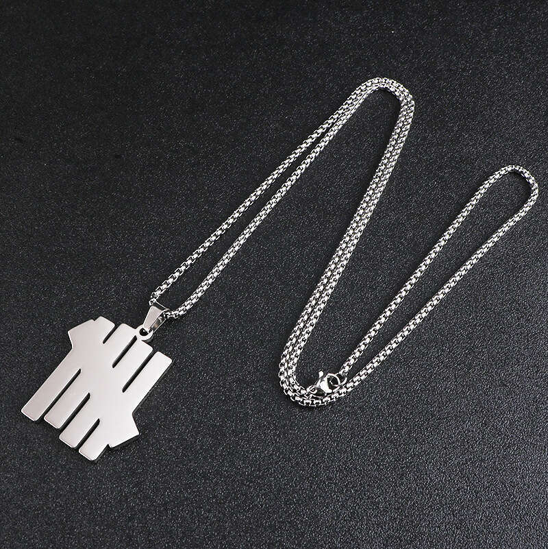 Titanium steel jewelry is unbeatable in the United States. Five bar trendy brand couple minimalist necklace pendant, long sweater chain accessories