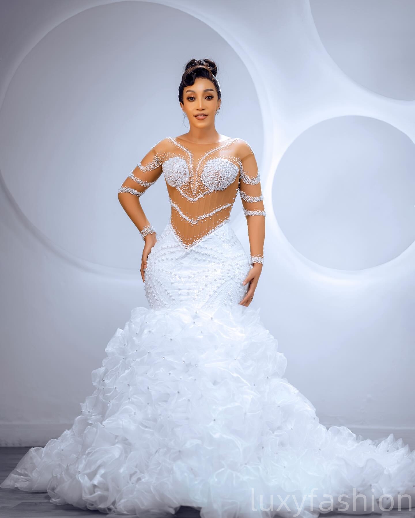 Aso Ebi 2025 White Illusion Mermaid Wedding Dresses Beaded Pearls Sequined Lace Detachable Train Bridal Gowns Dress ZJ0456