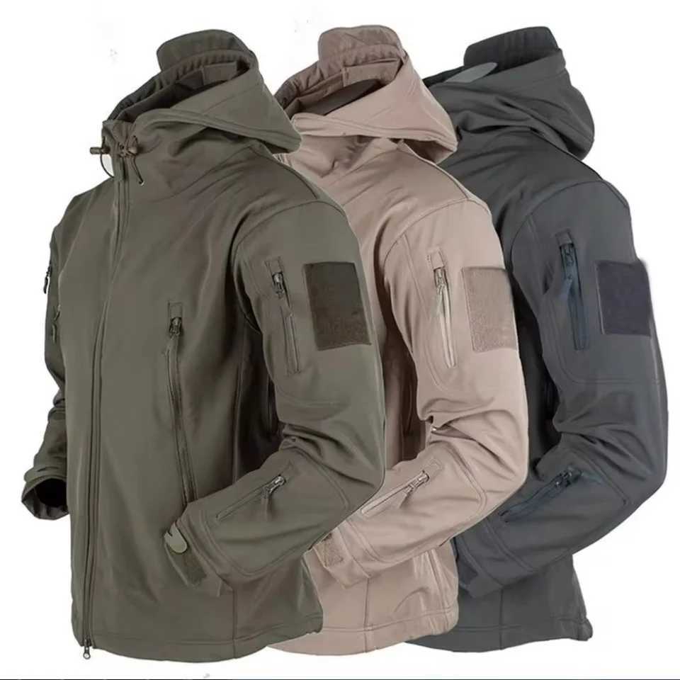 2024 Fall And Winter New Mens Tactical Jacket Sharkskin Soft Shell Windproof Waterproof Jacket Multi-Pocket Warm Mens ClothingT250218