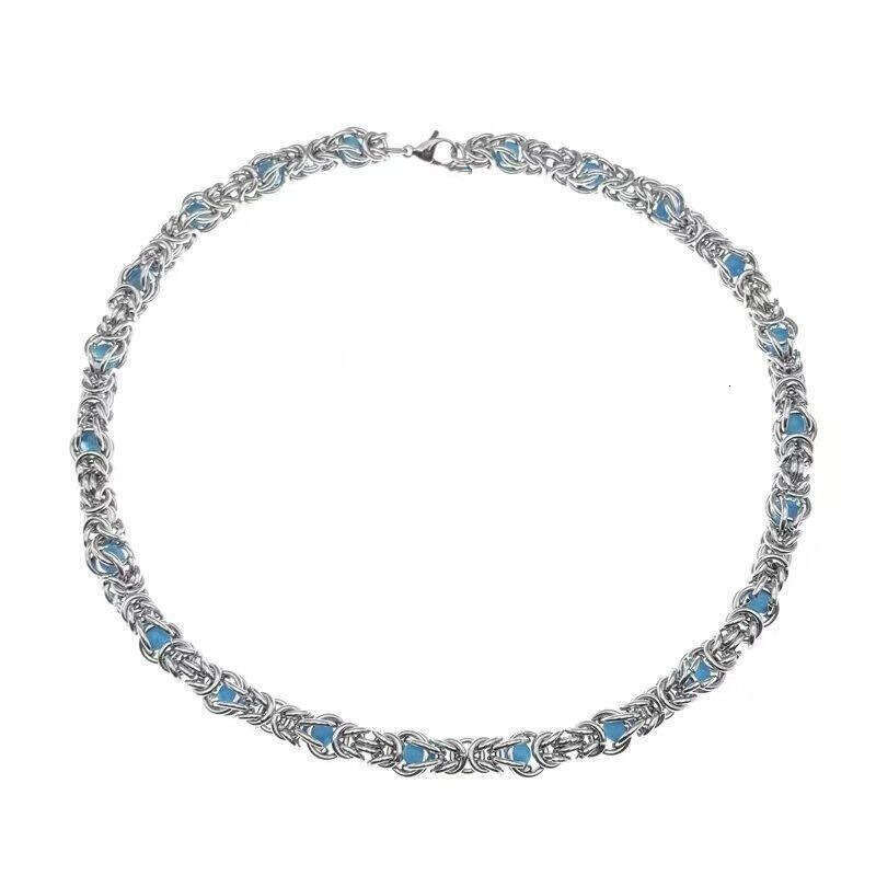 American trendy blue inlaid titanium steel necklace with a male niche design, hip-hop thick collarbone chain couple accessory