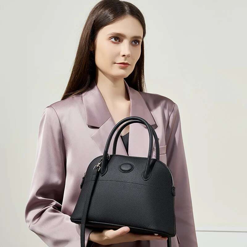 Genuine Leather Shell High-Capacity Women's Shoulder Bag