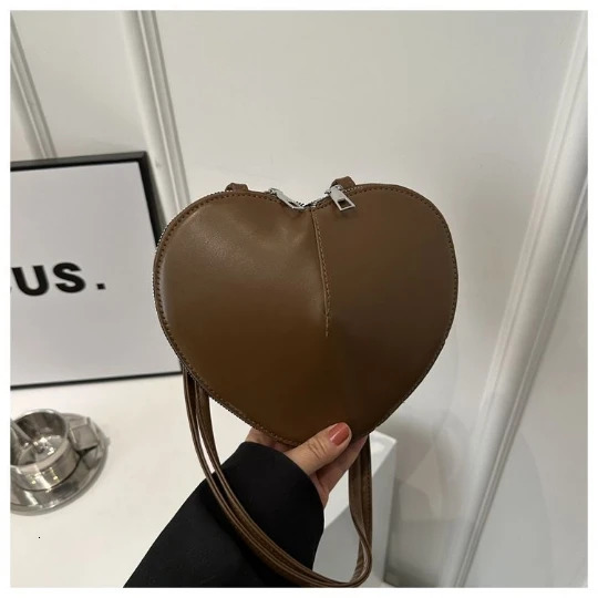 Red Heart Women Bags Trend Elegant Girl Woman Handbag Shoulder PU PVC Lady Crossbody Purses Tote Womens Bag 250217