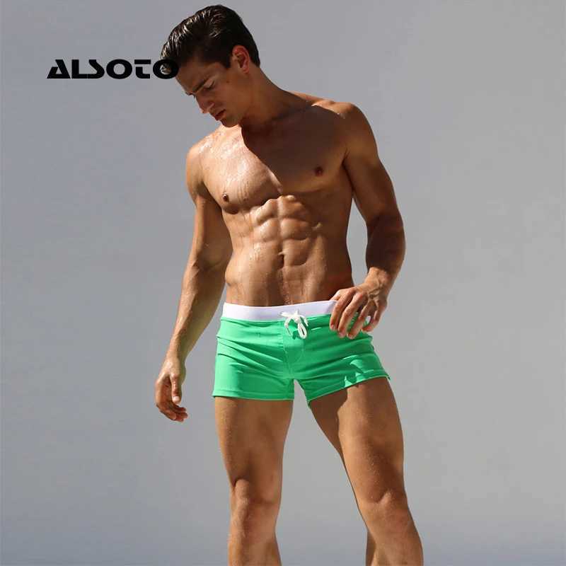 Fashionable mens swimsuits swim trunks Maillot De Bain mens swimsuits boxing shorts beach shorts beach shorts M250218