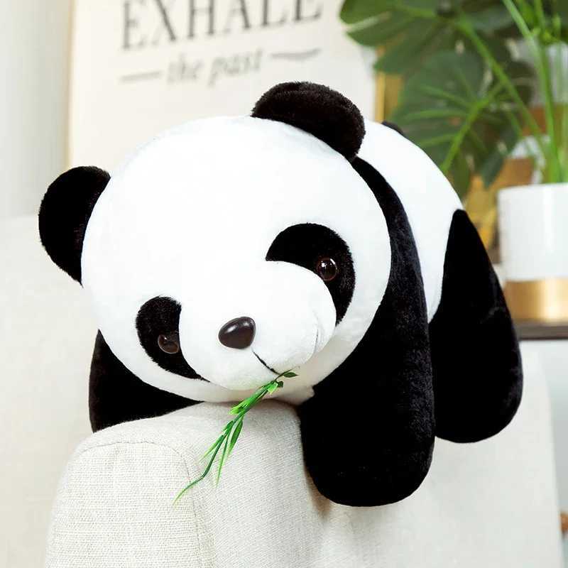 20cm Kaii Plush Panda Toys Lovely Pillow Panda with Bamboo Leaves Stuffed Soft Animal Bear Nice Birthday Gift for ChildrenXJ250218
