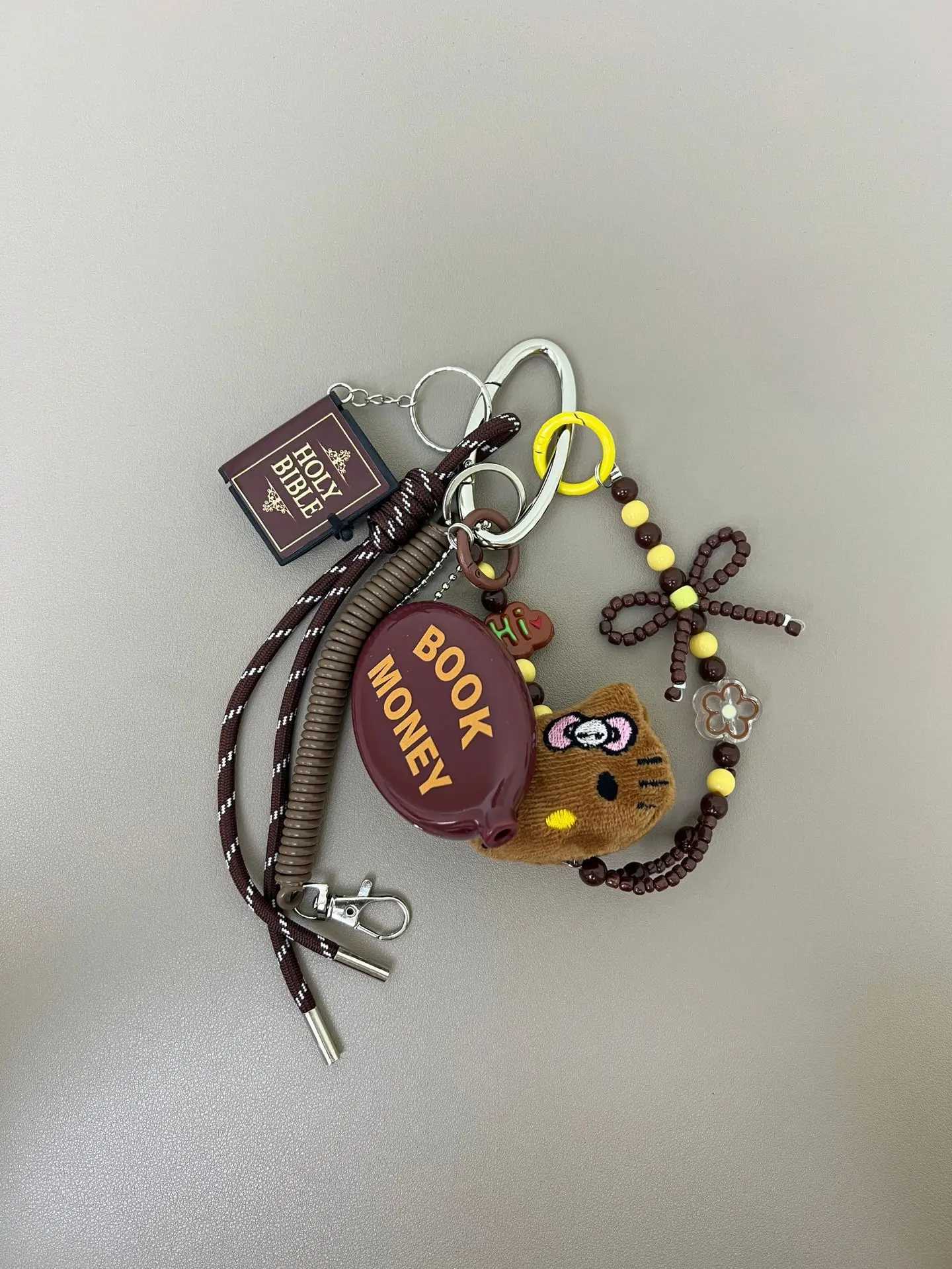 Keychains Lanyards Design Package Accessories Rope Hanging DIY Personalized Keychain Cartoon Pattern Mi Series Sausage Dog Animal Charm Bag H250217