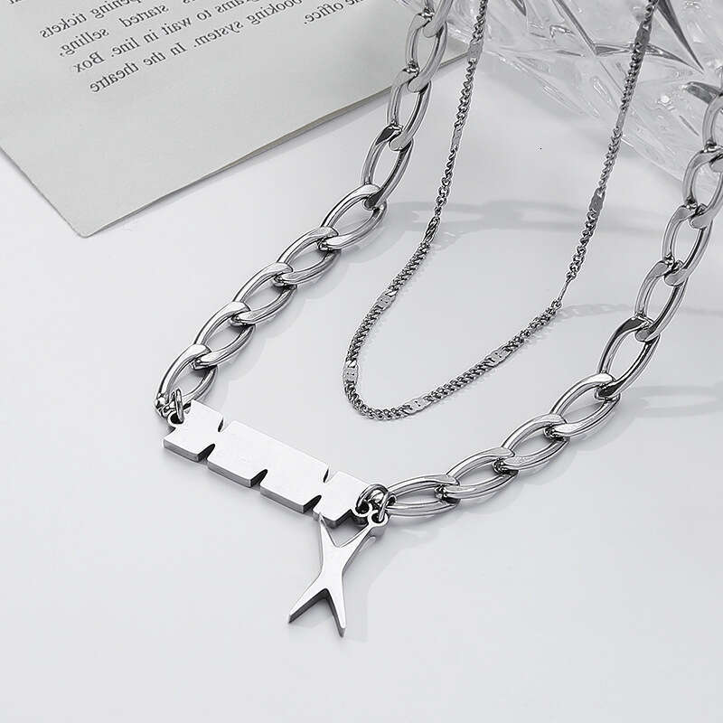 Necklace trendy and urious, niche design that doesn't fade. Collar for men, with a high-end feel, Instagram hip-hop neck chain