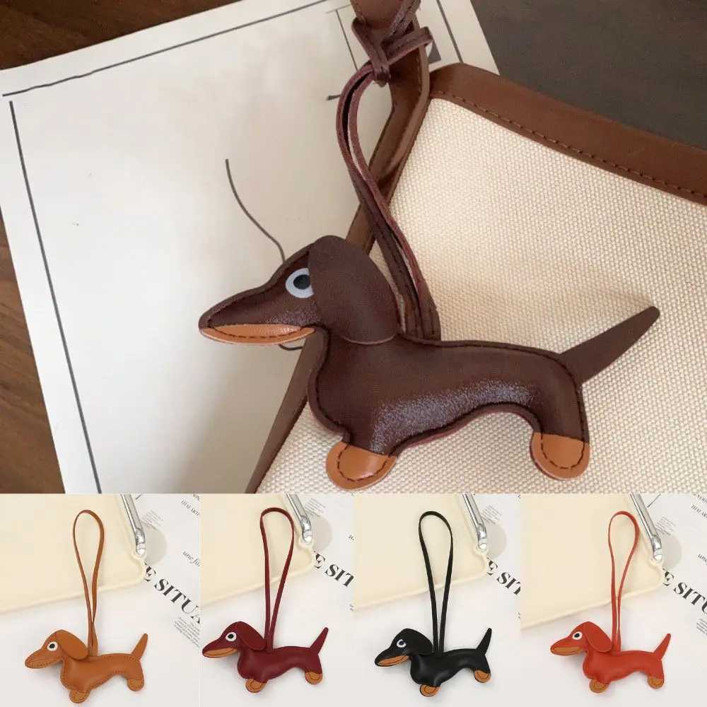Keychains Lanyards Cute Korean dog keychain car fashionable retro packaging decoration pendant womens handbag accessories H250217