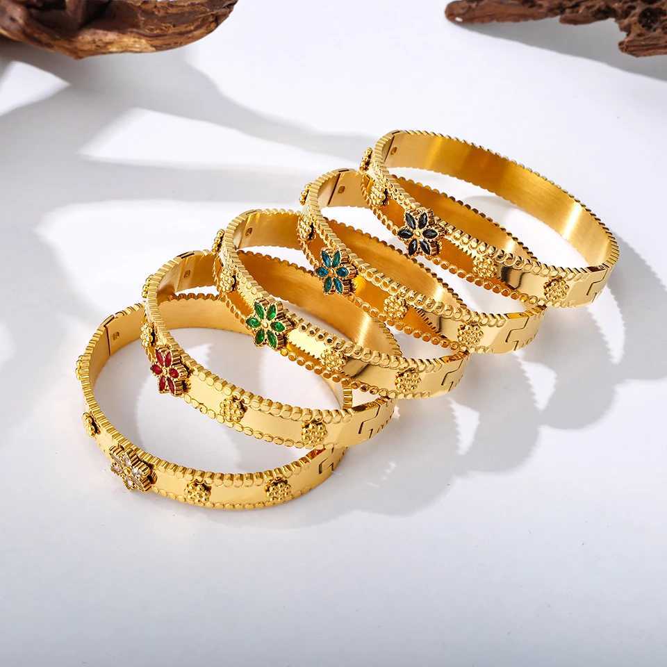 Bangle Multi shaped colored glass stone open bracelet 18k gold-plated stainless steel womens cuff H250217