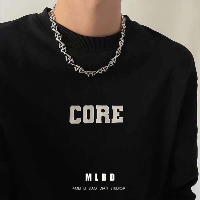 Necklace Street Men's Design Sense Small Z Letter Hip Hop Accessories Personalized Trendy, Simple and Fashionable High end Pendant