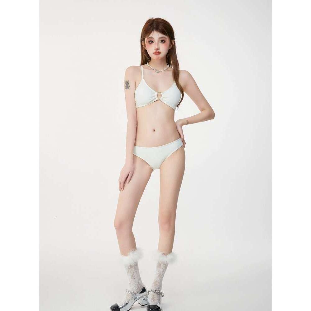 Swimming Suit Women's Summer New Pure Desire Style Bikini Long Sleeved Cover Shirt, Buttocks Wrapped Skirt, Sweet Tie Up Vacation Swimwear Hot Sp