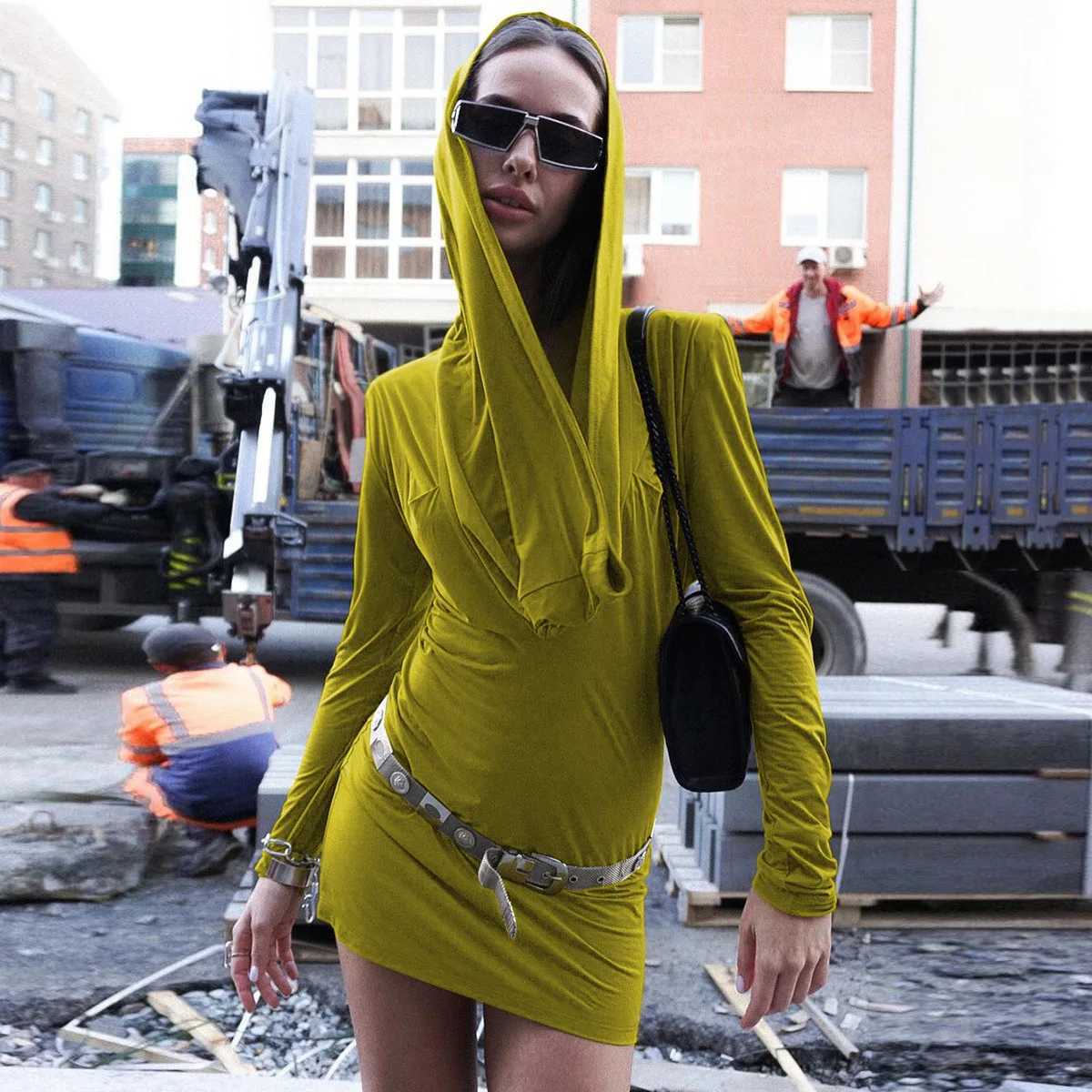 Basic Casual Dresses Lygens Elegant Dp V Hooded Long Slve Solid Bodycon Eveing Dress Mini Wholesale Prom Ladies Dress Autumn Fashion Casual Dress H252