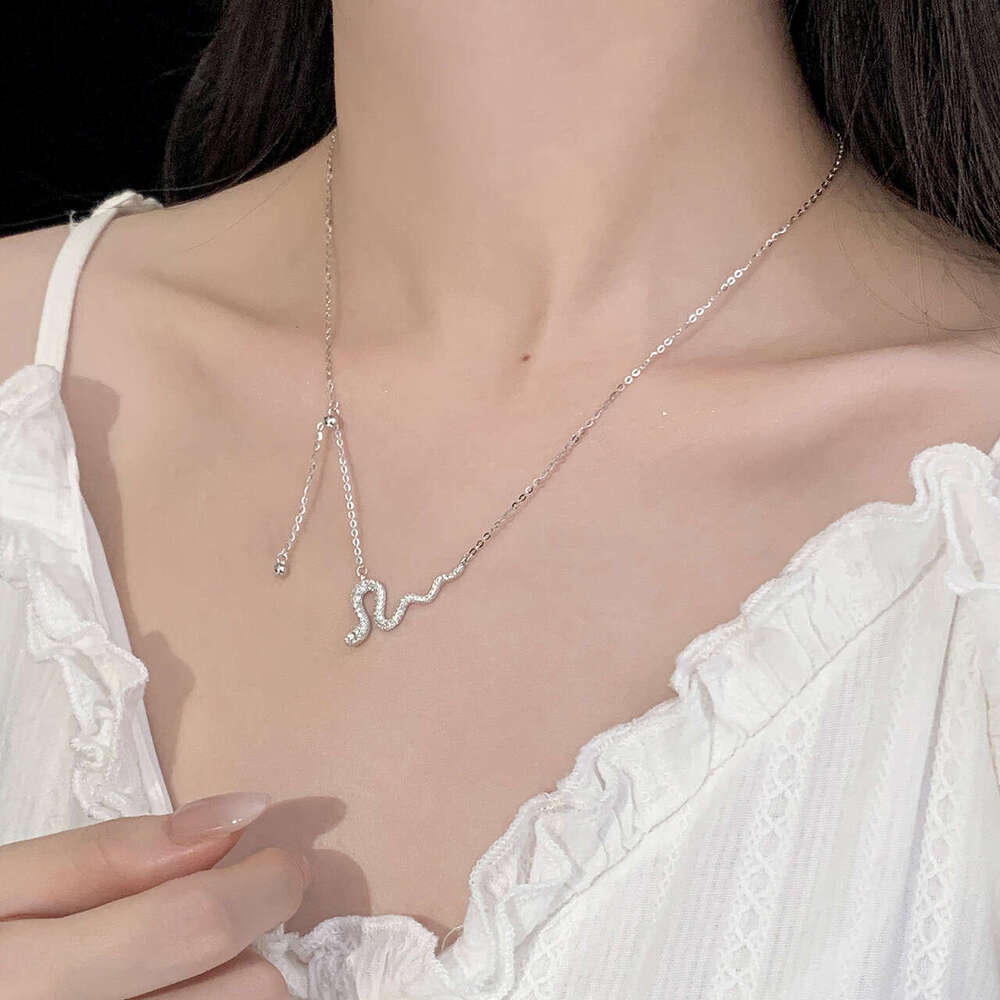 Tiqi S pure sier small female niche design, snake shaped tassel necklace, light high-end jewelry