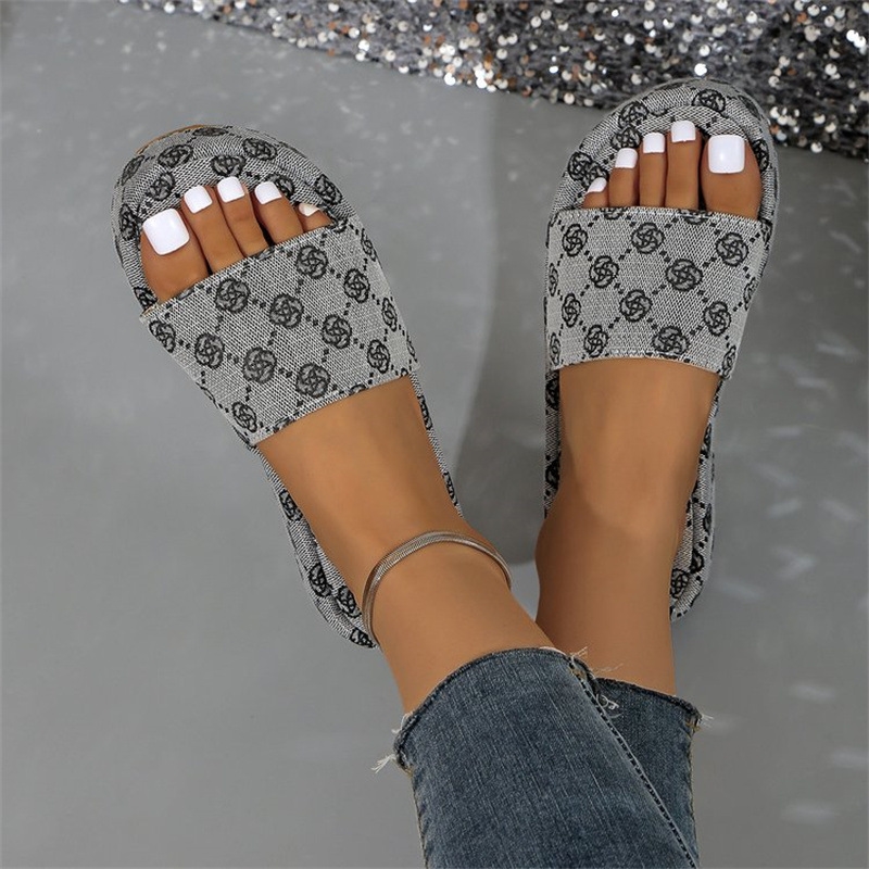 Free shipping 2025 new designer slippers for womens fashion brown embroidery outdoor Platform plum blossom slipper size eur 36-43