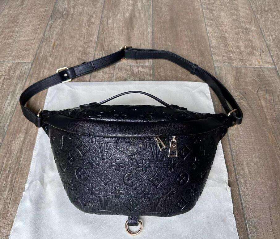 S Designers Bags Mens Chest Pack Men Women Bag Bags Unisex Men Women Man Leather Sport Fanny Pack Belly Waist Bum Bag 77