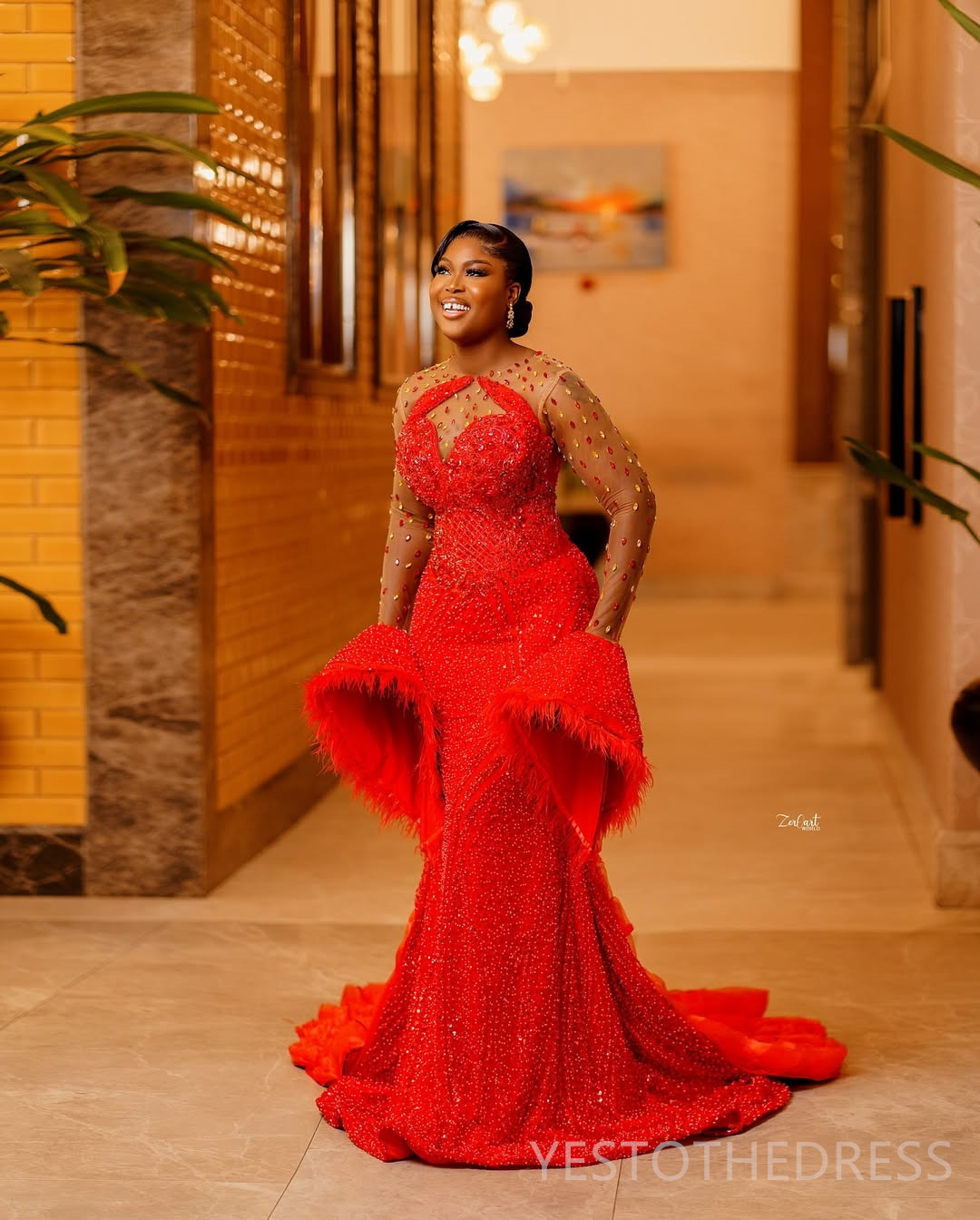 2025 Plus Size Red Prom Dresses Mermaid Evening Dresses Sheer Neck Long Sleeves Illusion Beaded Lace Feather Crystals Birthday Dress Second Reception 