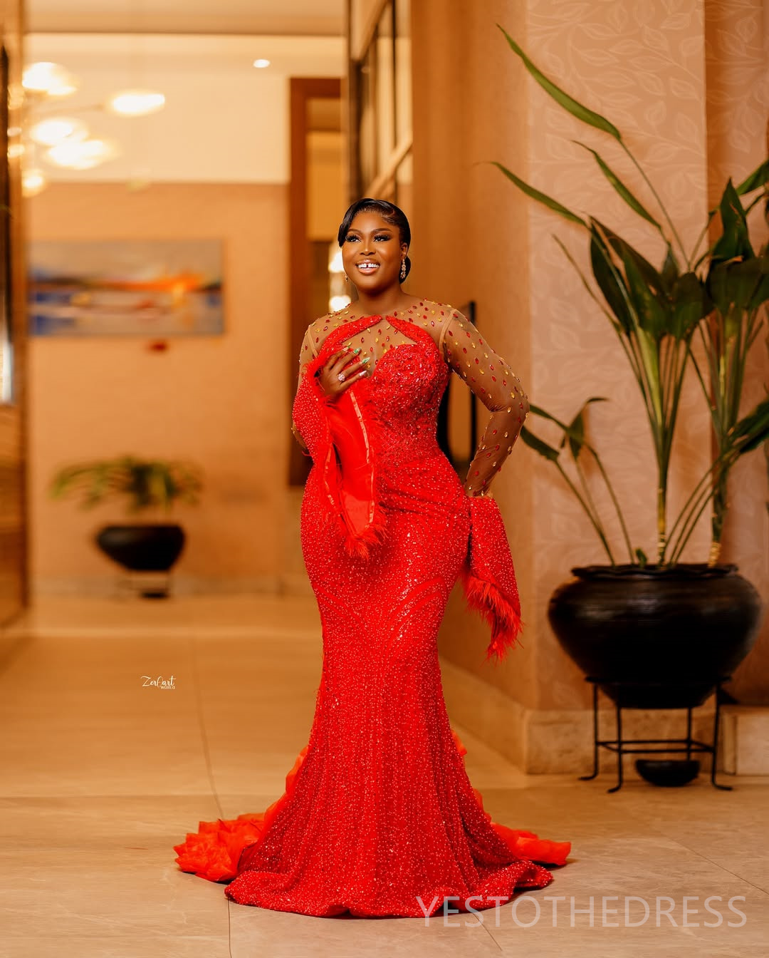 2025 Plus Size Red Prom Dresses Mermaid Evening Dresses Sheer Neck Long Sleeves Illusion Beaded Lace Feather Crystals Birthday Dress Second Reception 