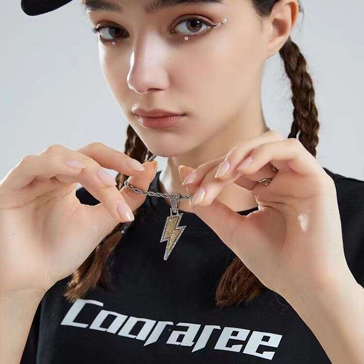 Light Full Dia Lighing Necklace Men's Titanium Steel Colorless Chain Hip Hop Wind Net Red Nightclub Bounce Dias Women's Summer Tide