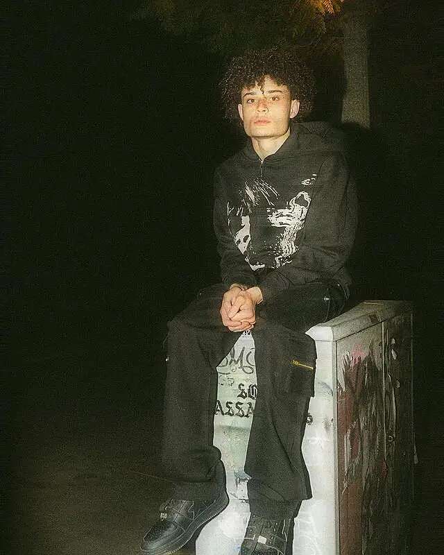 New black loose zipper hoodie men American cross head print street Haruku oversized sweatshirt Y2K punk Japanese couple jacket