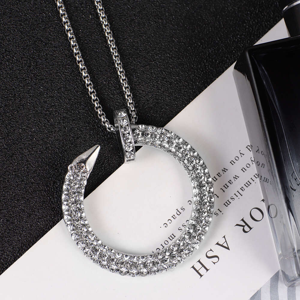 Full dia nails, titanium steel necklace, female internet celebrity sweater chain, long style 2022 new trendy pendant, hip-hop accessories