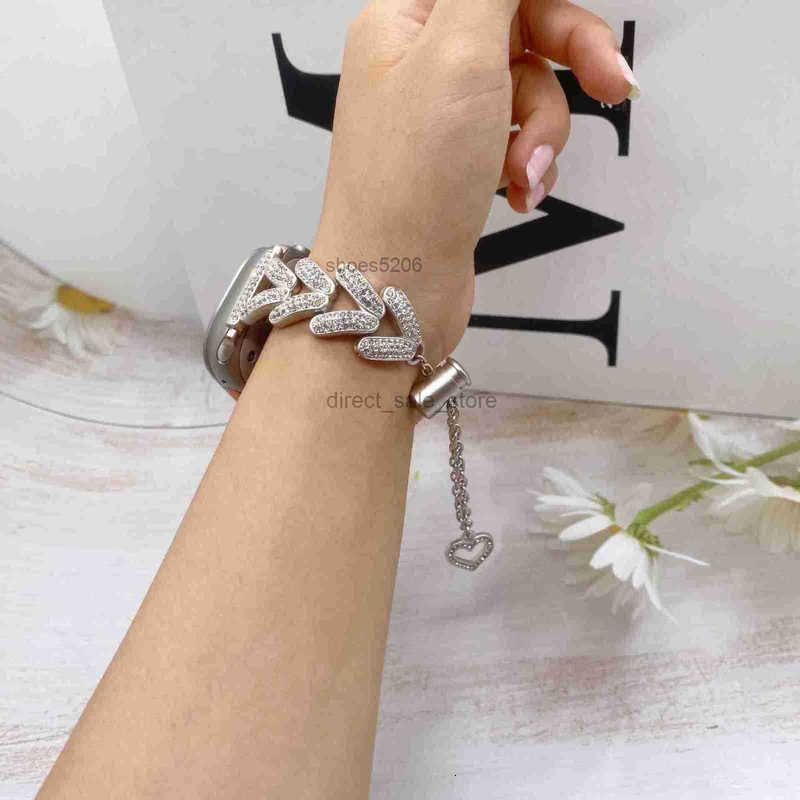 Smart Straps designer Apple Watch Band with V-Shaped Diamond Inlay, 38mm-49mm, Metal Bracelet for iWatch Series 2024, 6, 5, 4, 3, 2, 1st Gen XK5S