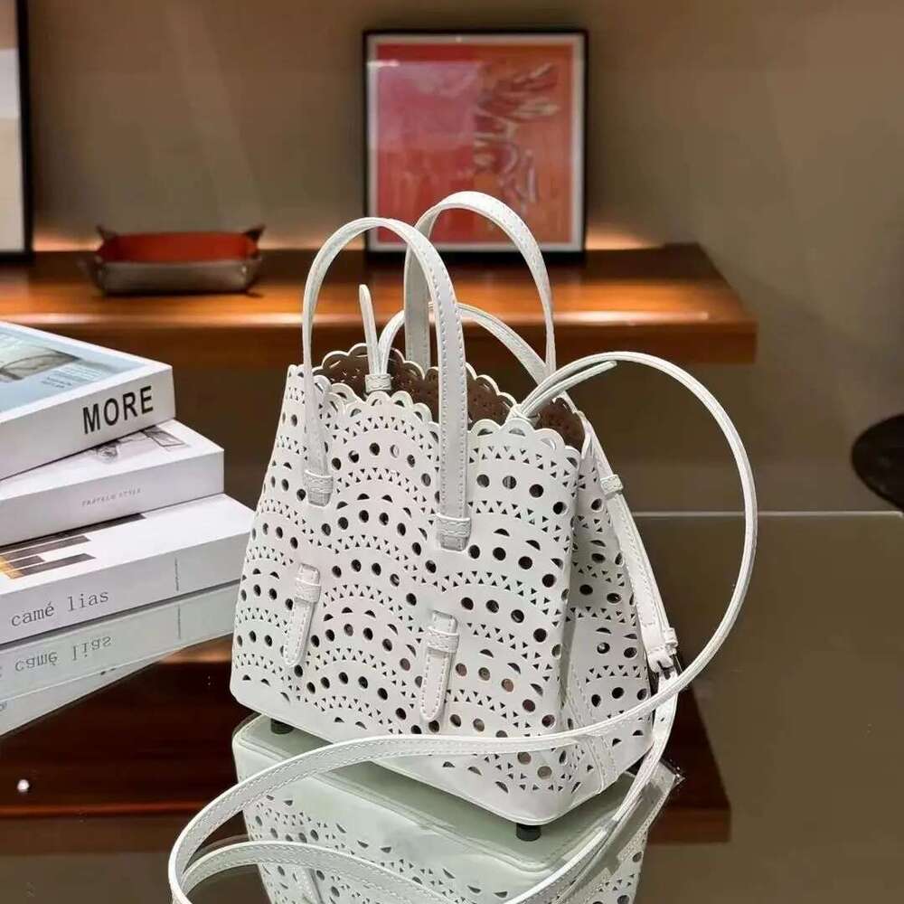 Brand Design Fashion Large Capacity Genuine Leather Bucket Bag 2025 High Quality Cowhide Shoulder Handbags For Women