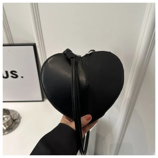 Red Heart Women Bags Trend Elegant Girl Woman Handbag Shoulder PU PVC Lady Crossbody Purses Tote Womens Bag 250217